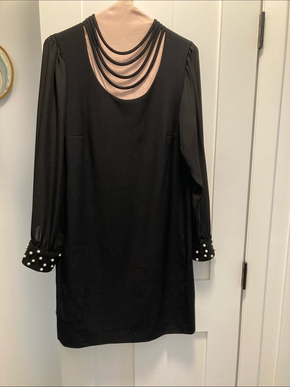 Diane von Furstenberg Black Long Sleeve Pearl-Cuff Dress